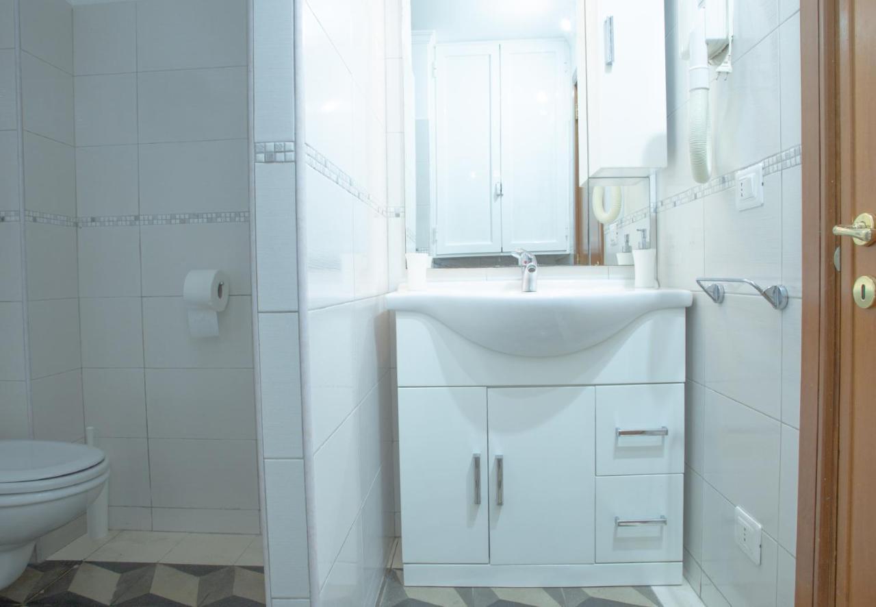 Casa Orchidea - The Fab Stay Brindisi Bagian luar foto