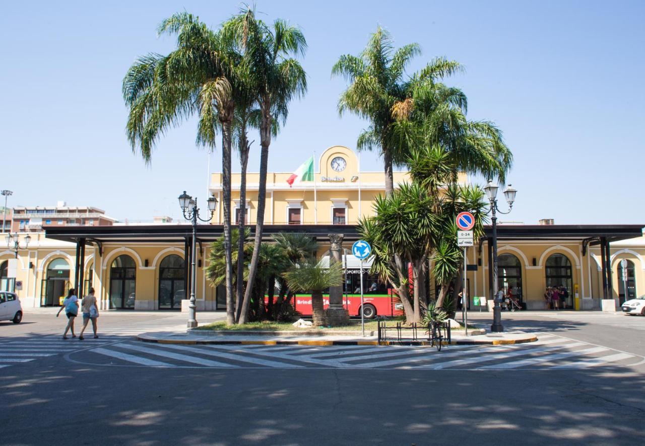 Casa Orchidea - The Fab Stay Brindisi Bagian luar foto
